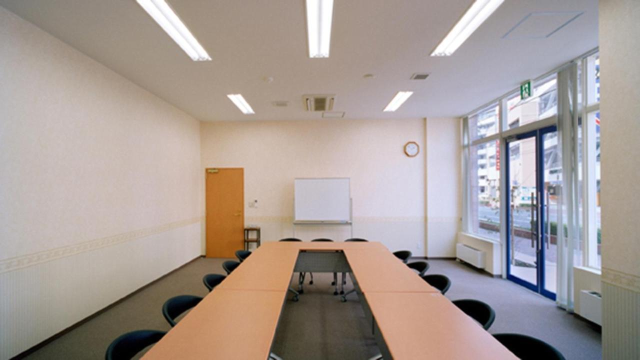 Toyoko Inn Takasaki Eki Nishi Guchi No 1 Dış mekan fotoğraf