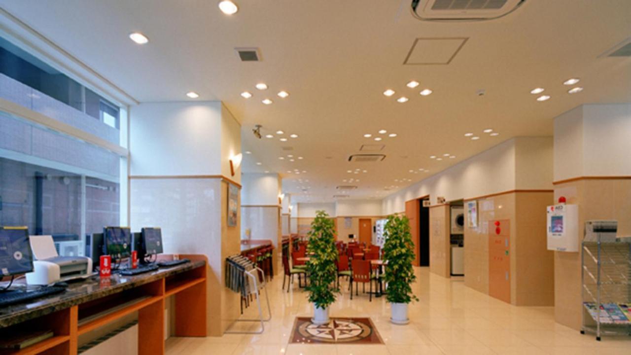 Toyoko Inn Takasaki Eki Nishi Guchi No 1 Dış mekan fotoğraf