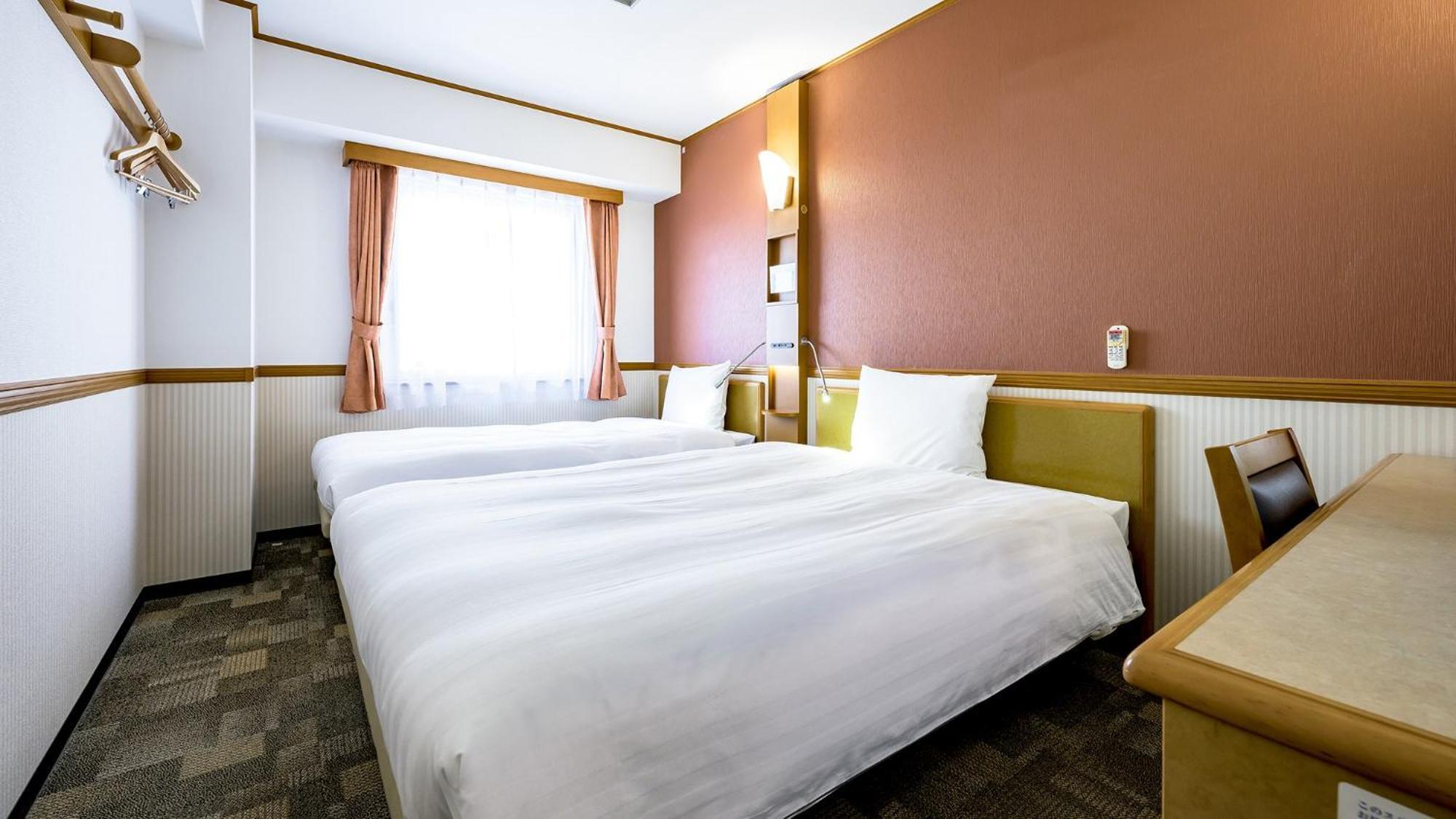 Toyoko Inn Takasaki Eki Nishi Guchi No 1 Dış mekan fotoğraf